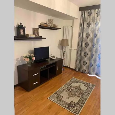Lovely Studio In The Heart Of Bucharest Exterior photo